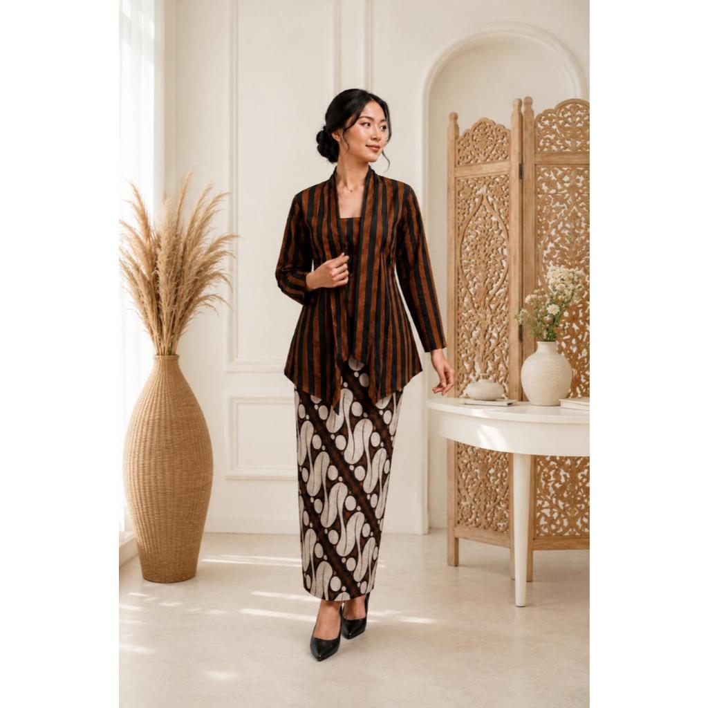 Lurik Larik Kebaya Lurik Rok Batik Solo
