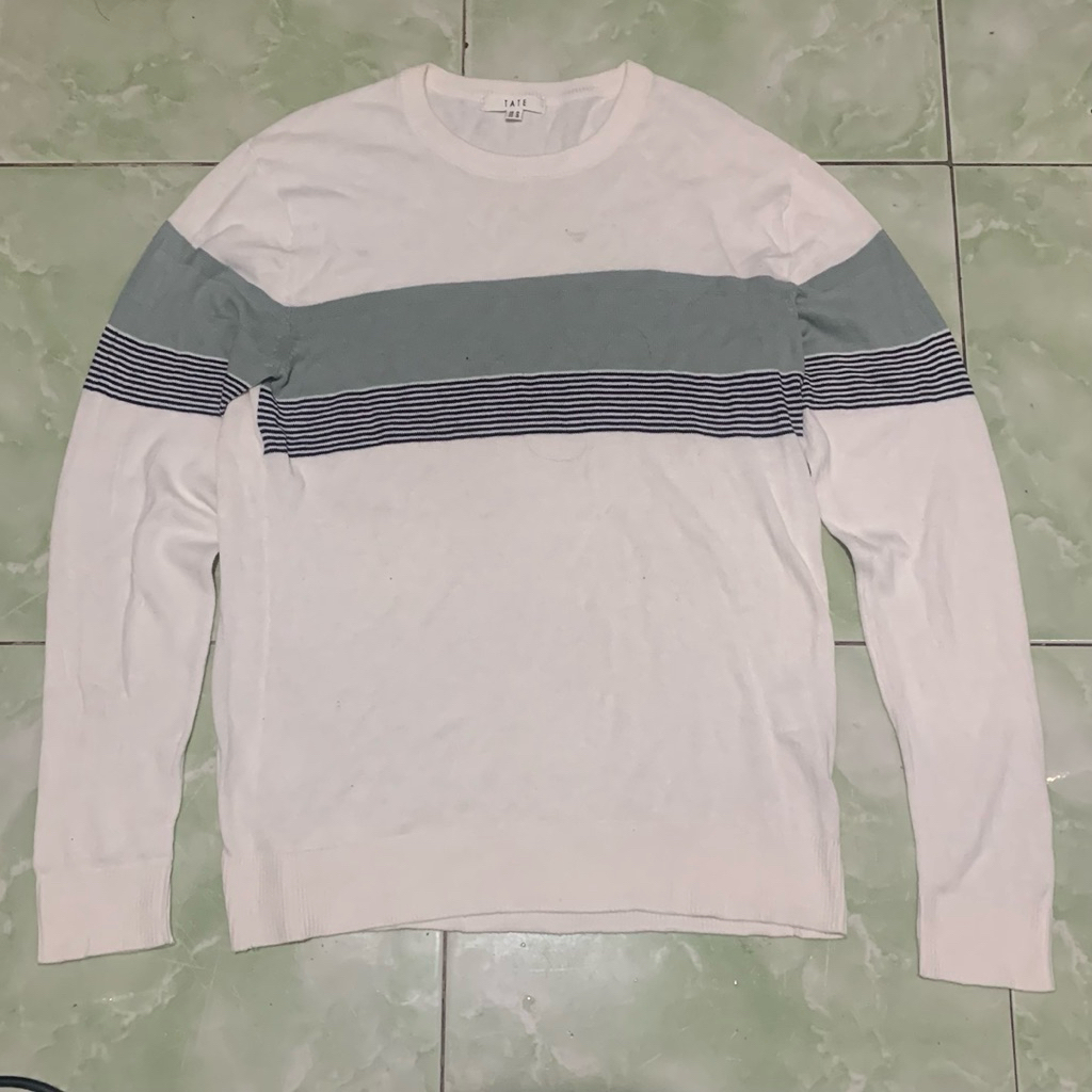 crewneck tate