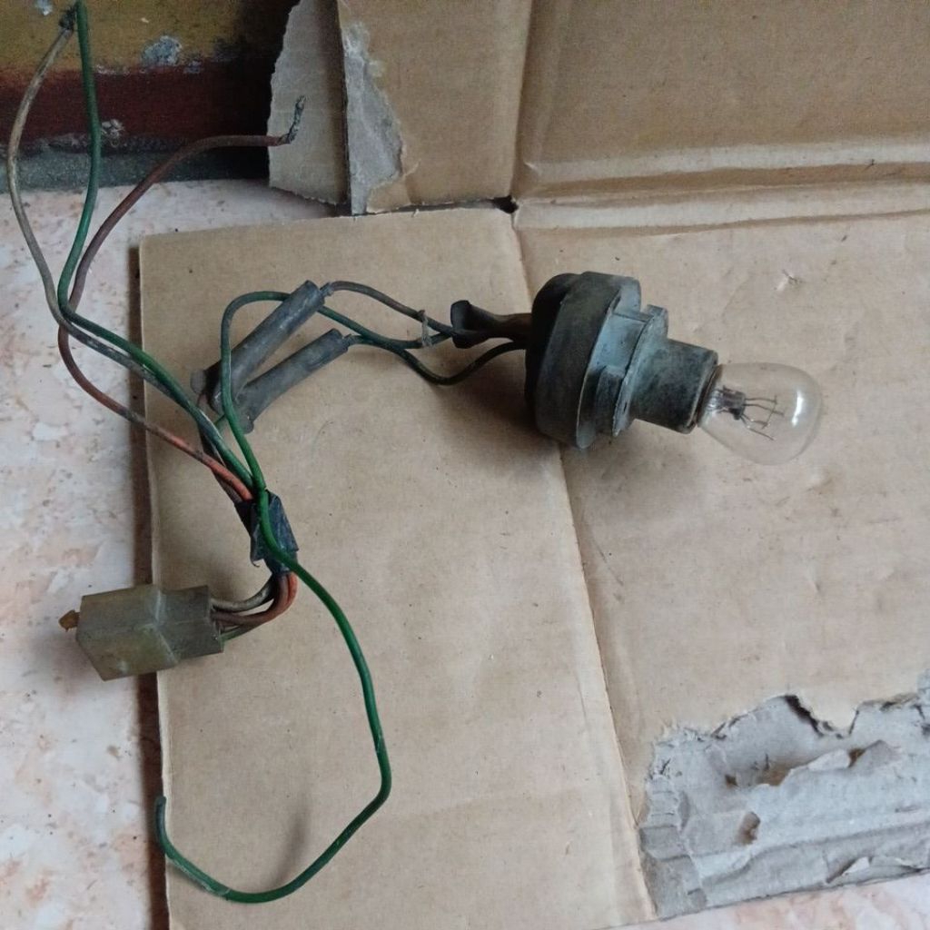 soket lampu belakang honda GL PRO/MAX ORIGINAL