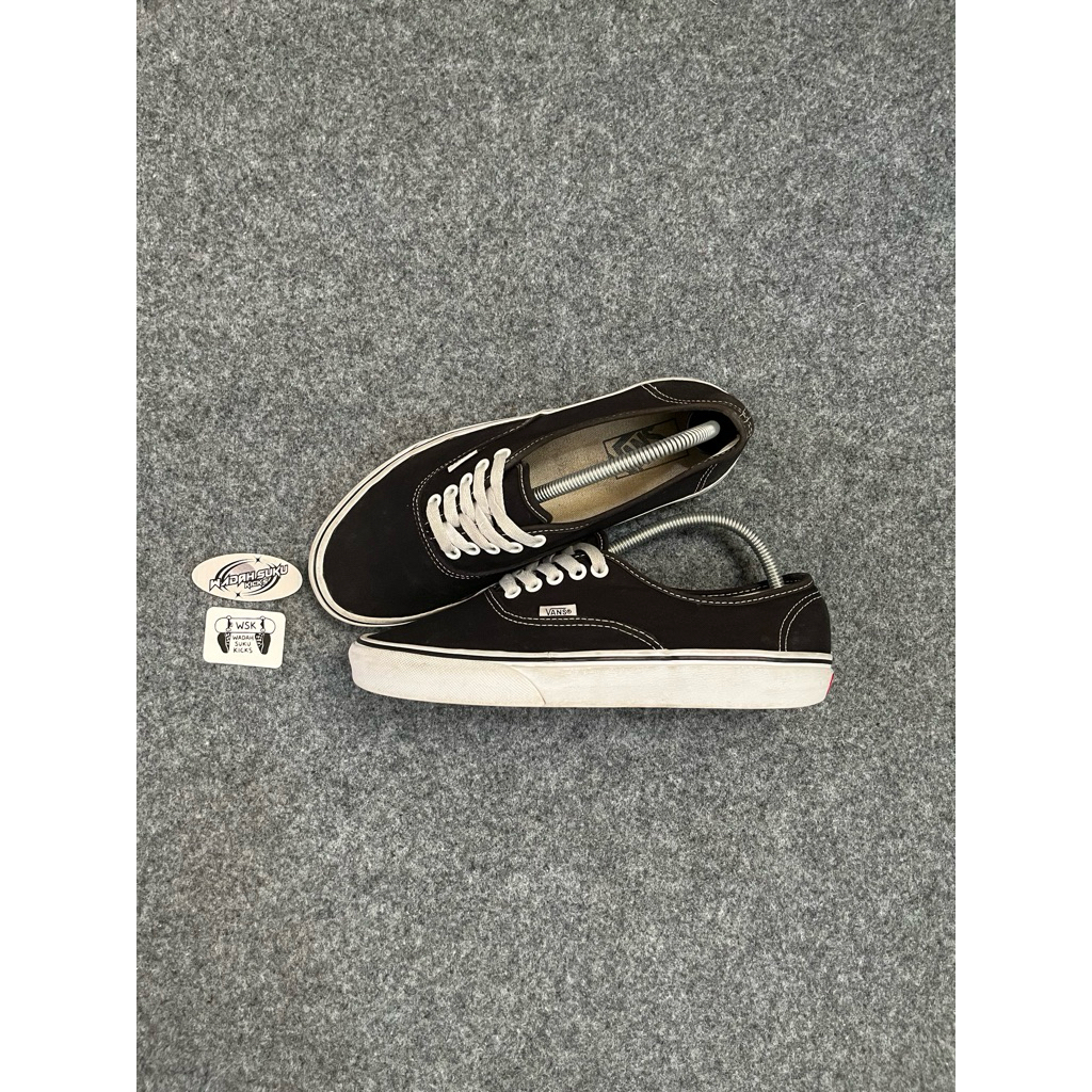 Vans Authentic Black White Size 41 | Second Original Good Condition