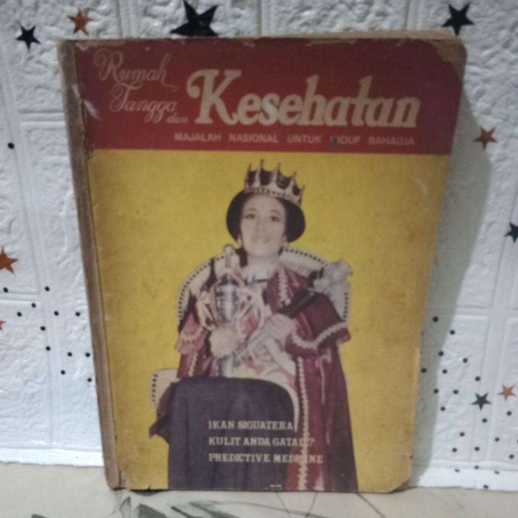 BUNDEL MAJALAH RUMAH TANGGA DAN KESEHATAN NO 1-12 JANUARI- DESEMBER 1974