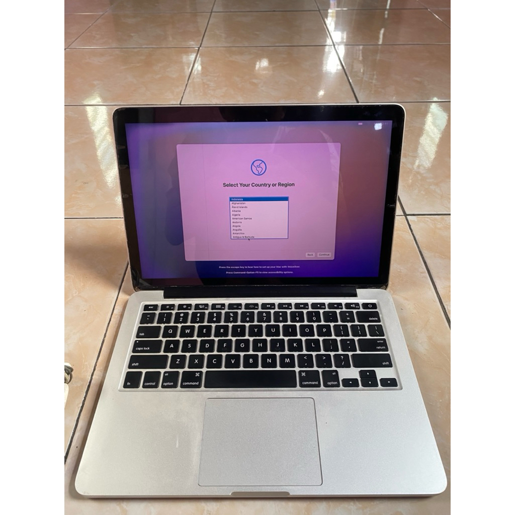 minus Macbook pro 2015