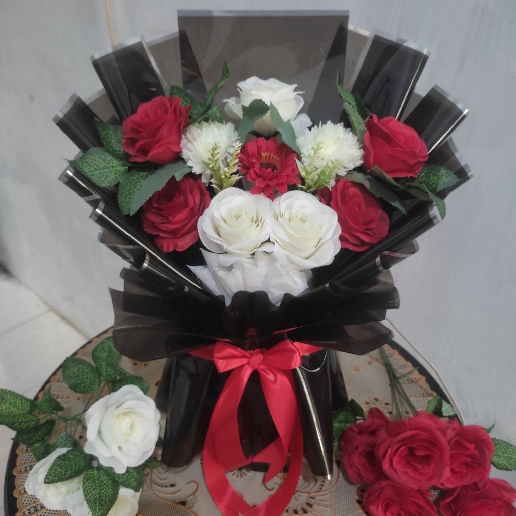 Buket Ready, Buket Bunga Artificial, Buket Bunga Palsu, Buket Coklat, Buket Wisuda, Buket Lamaran, B