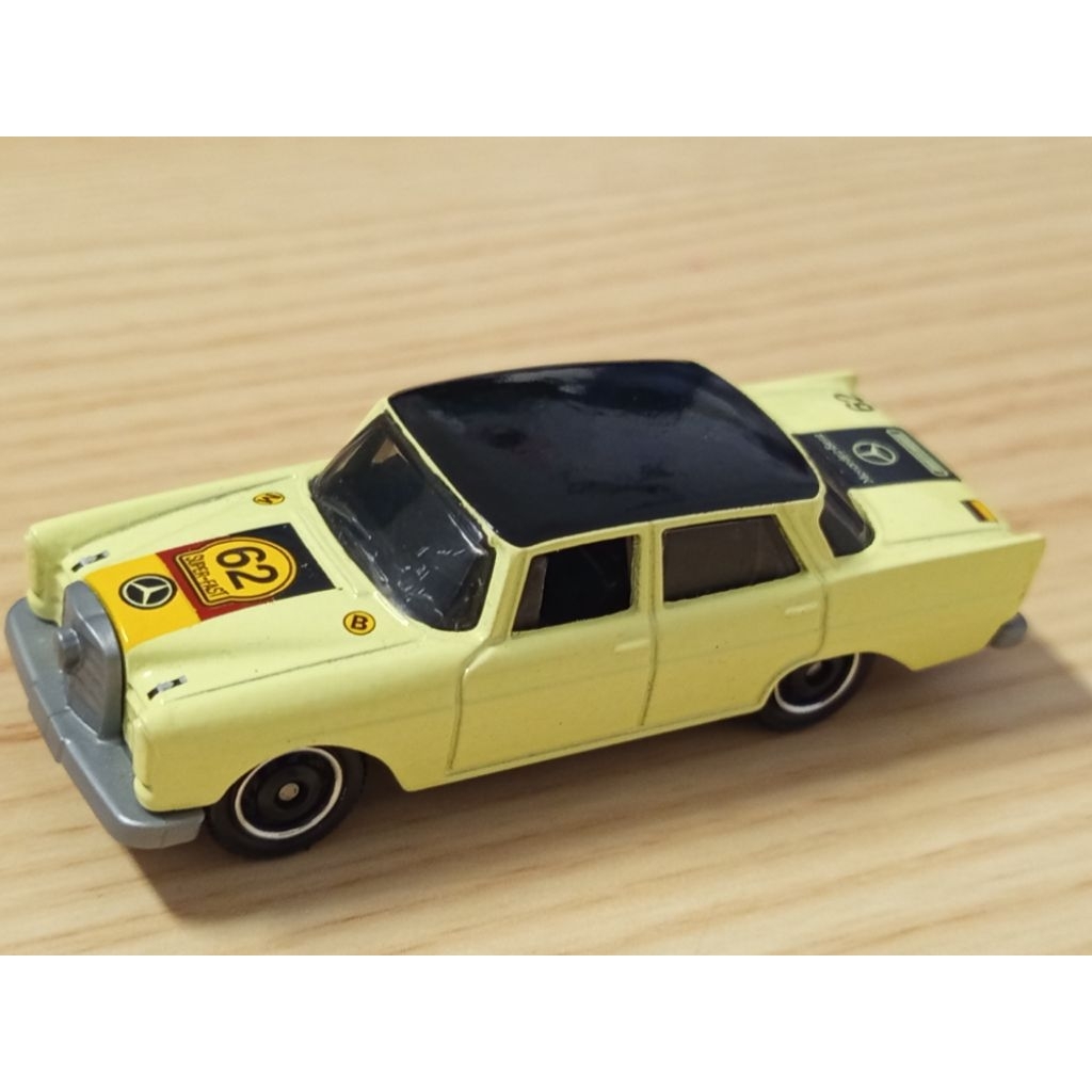 Matchbox Mercedes-Benz 220 SE