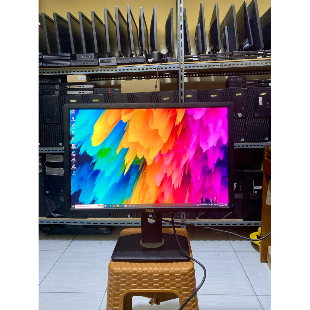 monitor dell U2412M 24in kaki pertikal full hd layak pakai bergaransi