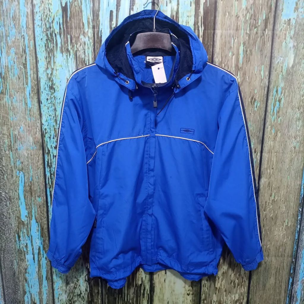 jaket outdoor UMBRO tebal size XL casual bagus original