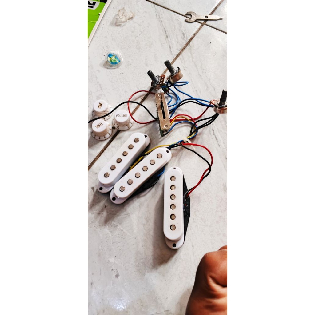 pickup satu set SSS copotan gitar squier
