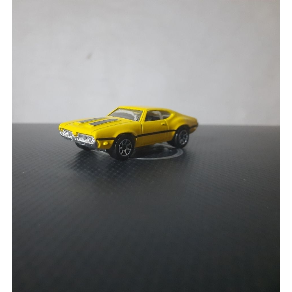 Hot Wheels Olds 442 W-30