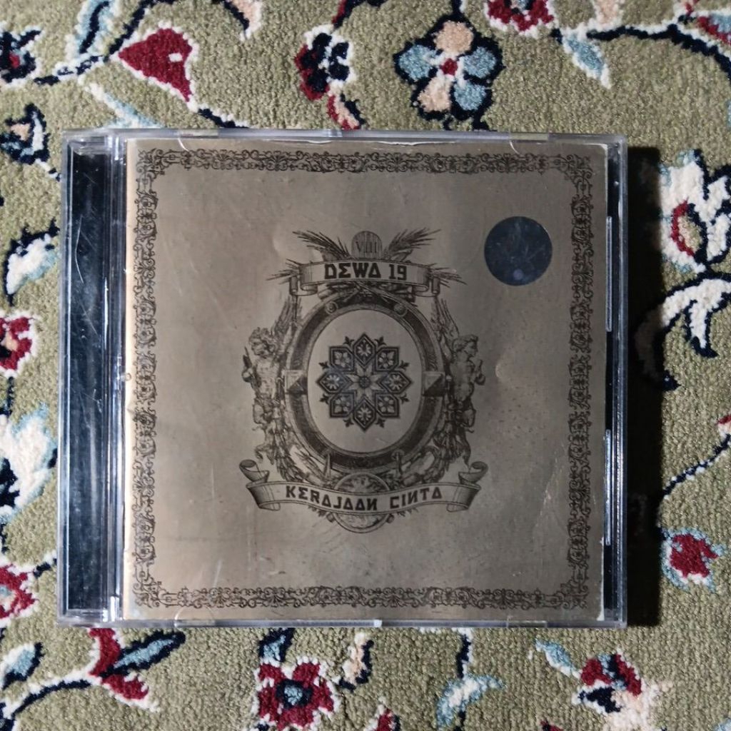 CD DEWA 19 - KERAJAAN CINTA