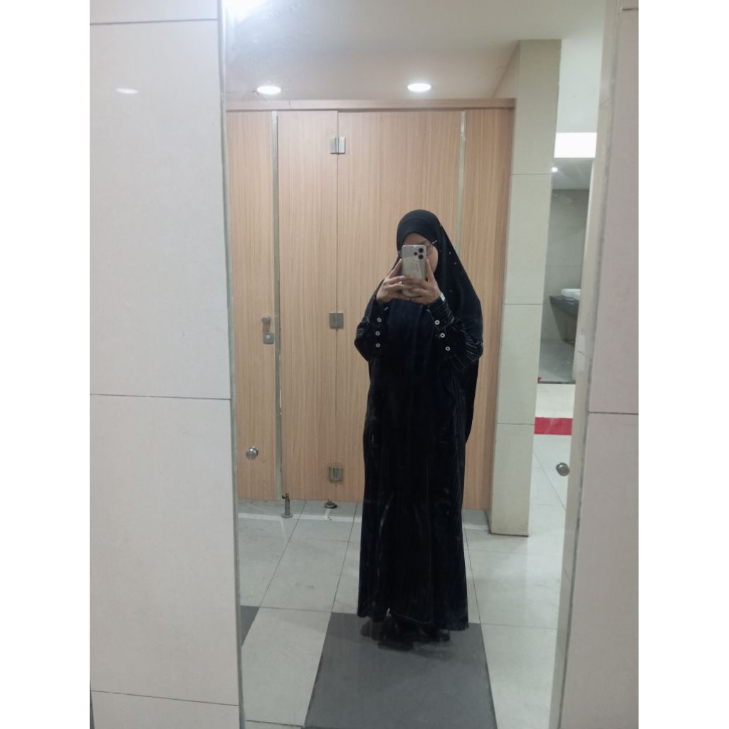 Khiban Slim Ulya Black Short PL