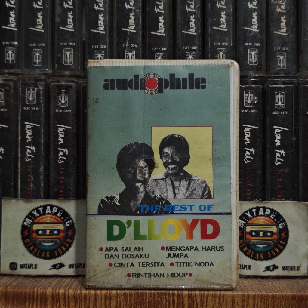Kaset - D'Lloyd - The Best Of - Radio Tape - Kaset Pita - Radio - Pemutar Kaset - Retro - Classic - 