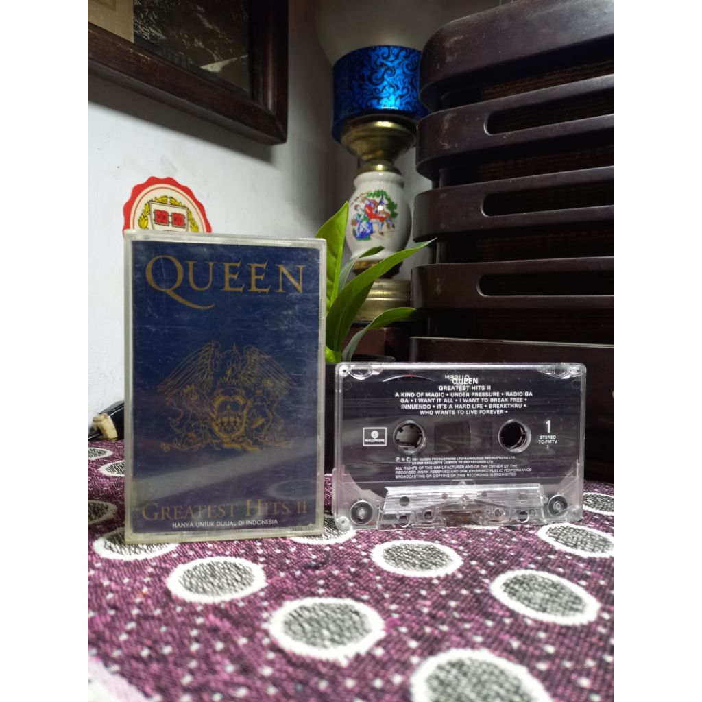 KASET PITA QUEEN GREATEST HITS II