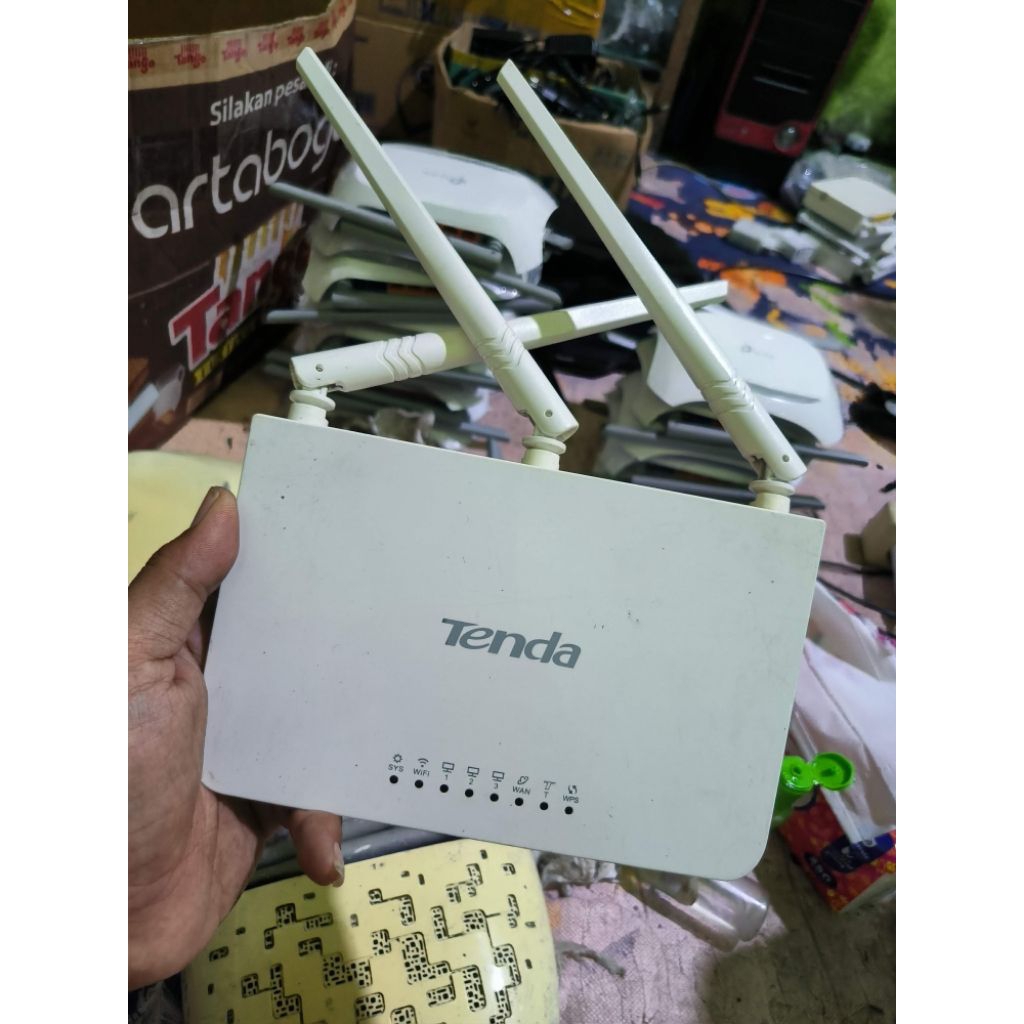 TENDA F3