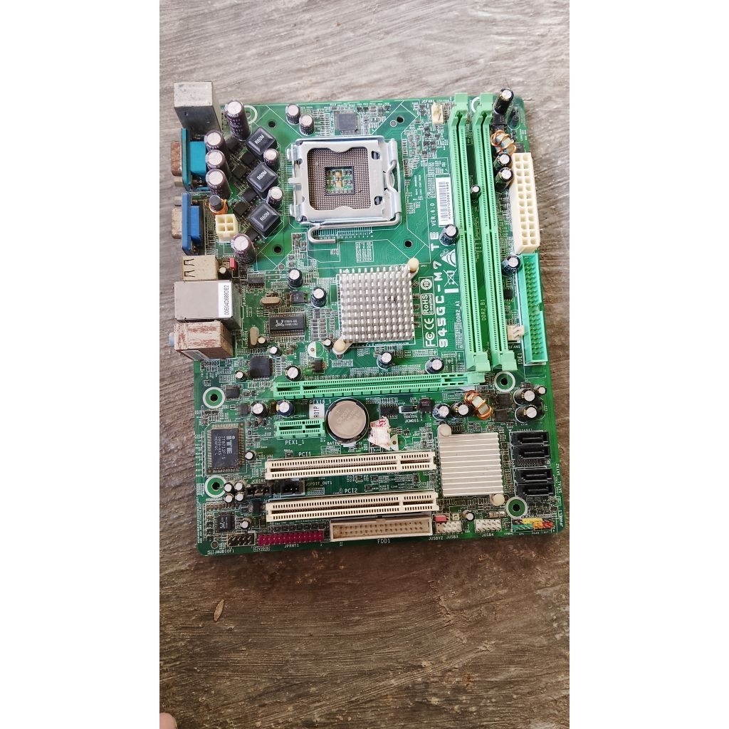 mainboard PC soket LGA 775 ddr2