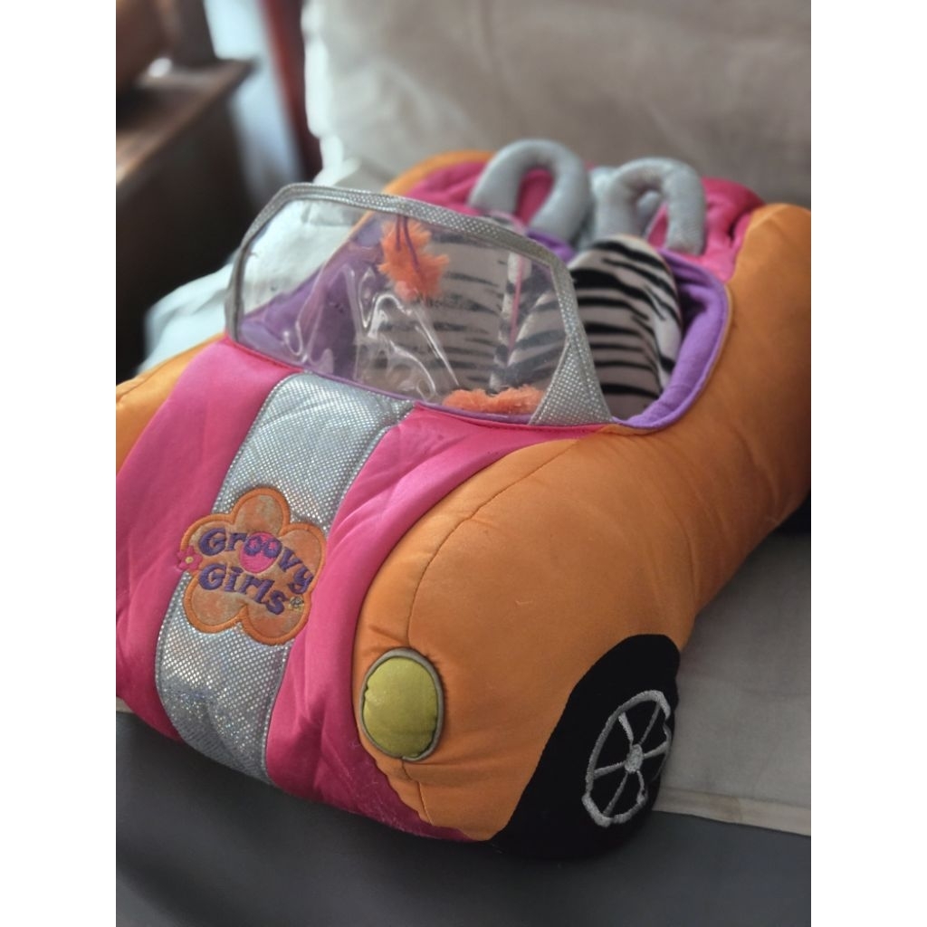 Groovy Girls Sofa, Bed, Cars, etc