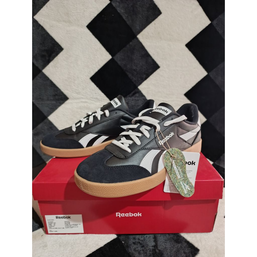 Sepatu Sneakers, Reebok Smash Edge S Black Unisex's Sneakers