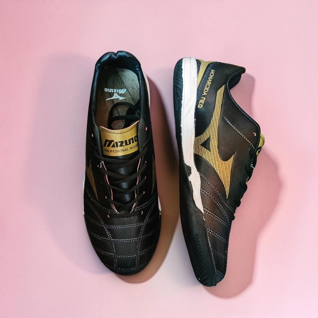 Sepatu Futsal Mizuno Monarcida Neo Black Gold