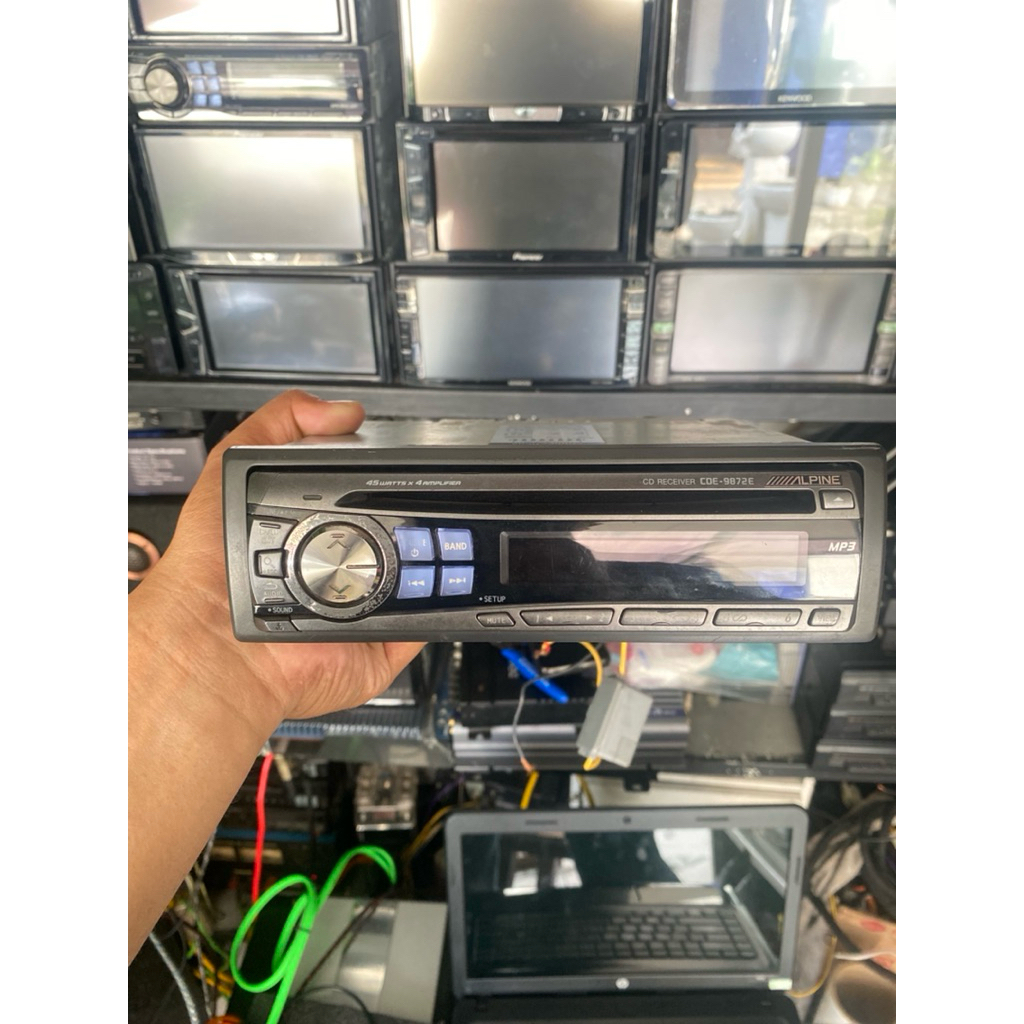 Single Din alpine CDE 9872E