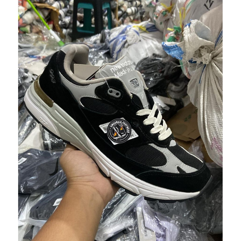 Sneakers Pria 993 USA Core - Bisa COD Ukuran 40-45 BNIB