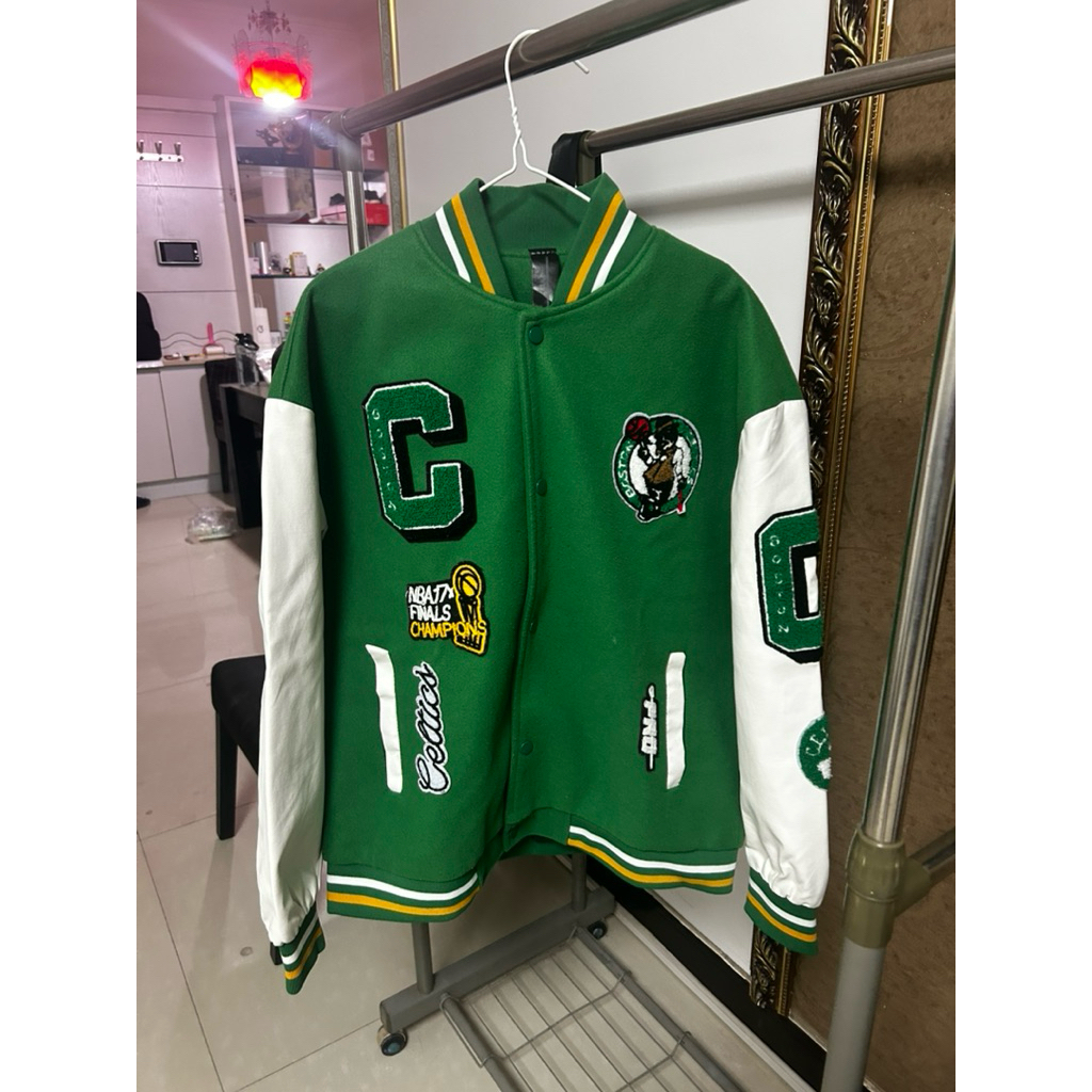 varsity celtics fit L
