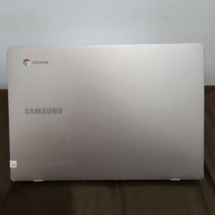 Termurah!!! LAPTOP SAMSUNG CHROMEBOOK CELERON N4020 RAM 4 SD 64GB SECOND FUNGSI NORMAL