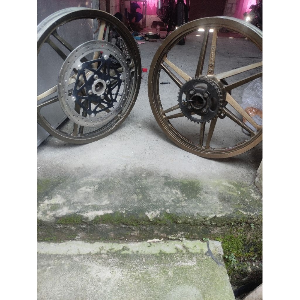 Velg r17 enkei pnp rxking fullset