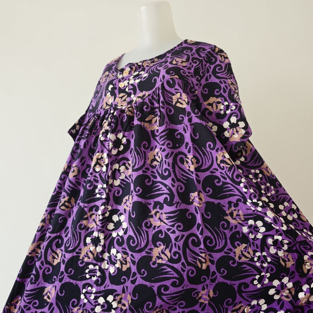 Batik Lucyana | Daster Jumbo Kancing Hias