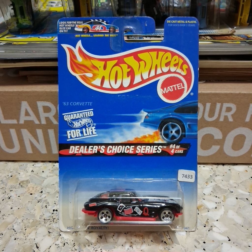 Hot Wheels Lawas 1963 Chevrolet Corvette Split Window Dealers Choice