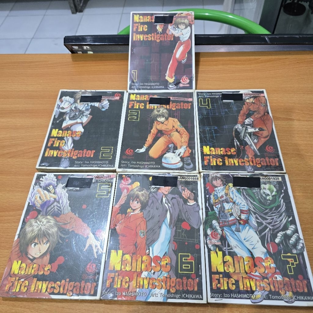 Bundle Komik Nanase Fire Investigator Volume 1-7 Preloved