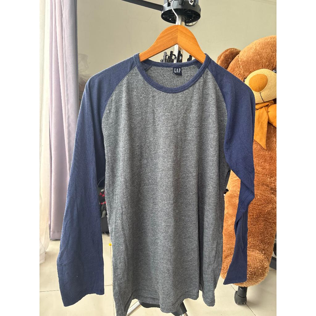 CASUAL SPORTY STYLE - KAOS RAGLAN LENGAN PANJANG GAP ORIGINAL GREY & NAVY MISTY