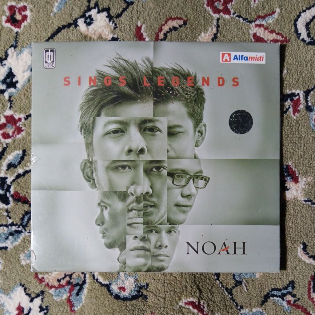 CD NOAH - SINGS LEGENDS ( SEGEL )