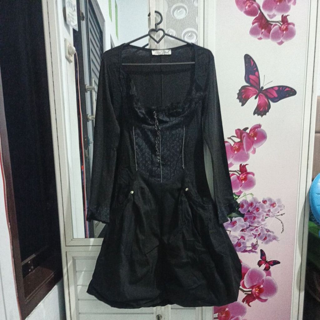 (dress and top) oneset gothic