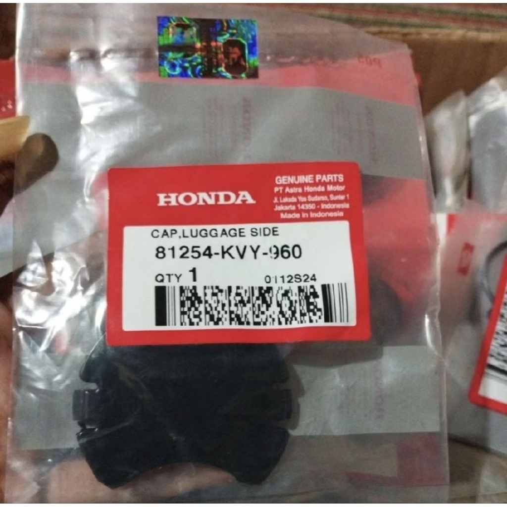COVER PENUTUP BOK BAGASI CAP TUTUP BAGASIBEAT CARBU AHM 81254-KVY-960