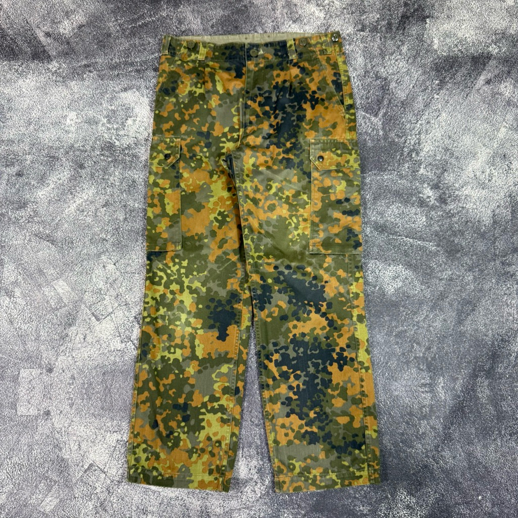 MILITARY CAMO CARGO PANTS
