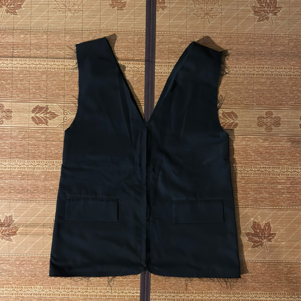 Aesthetic Pleasure Multi Vest/Bag Black