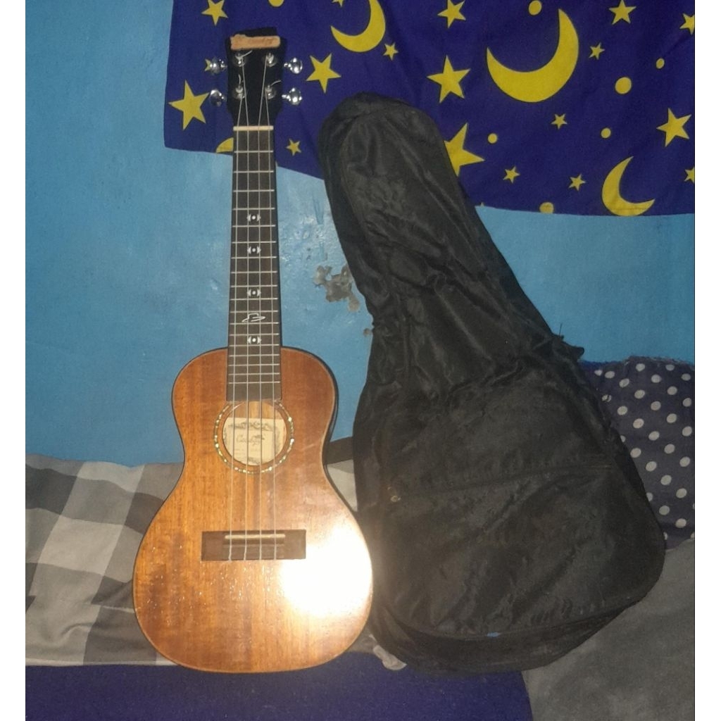 ukulele cowboy original preloved second