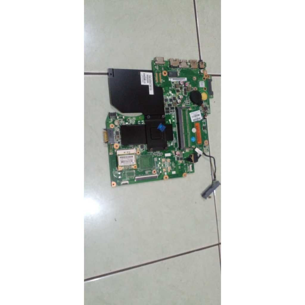 Mobo Laptop Hp 14 D040TU - Rusak