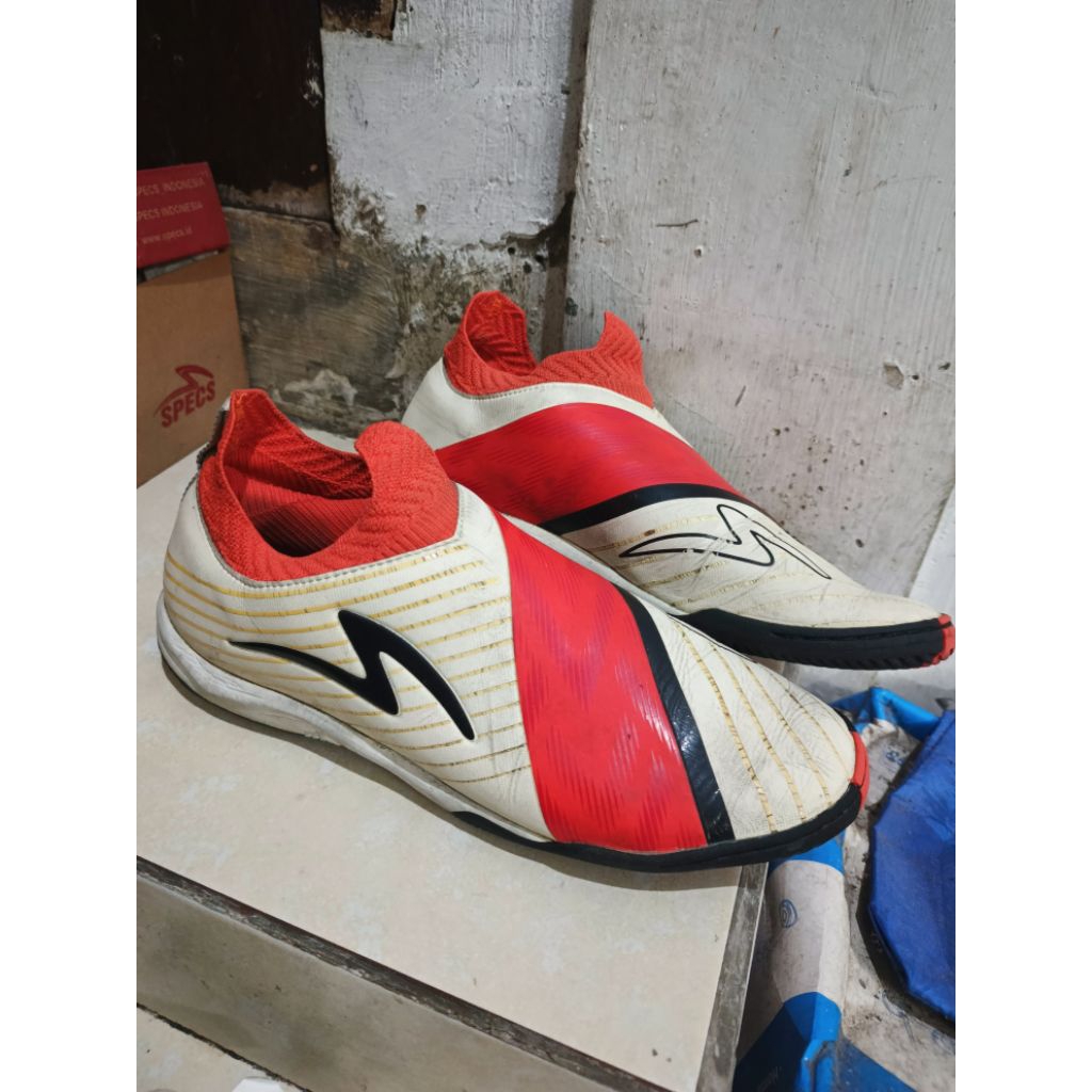 sepatu futsal SPECS ACCELERATOR SLAZ ELITE IN 401228
