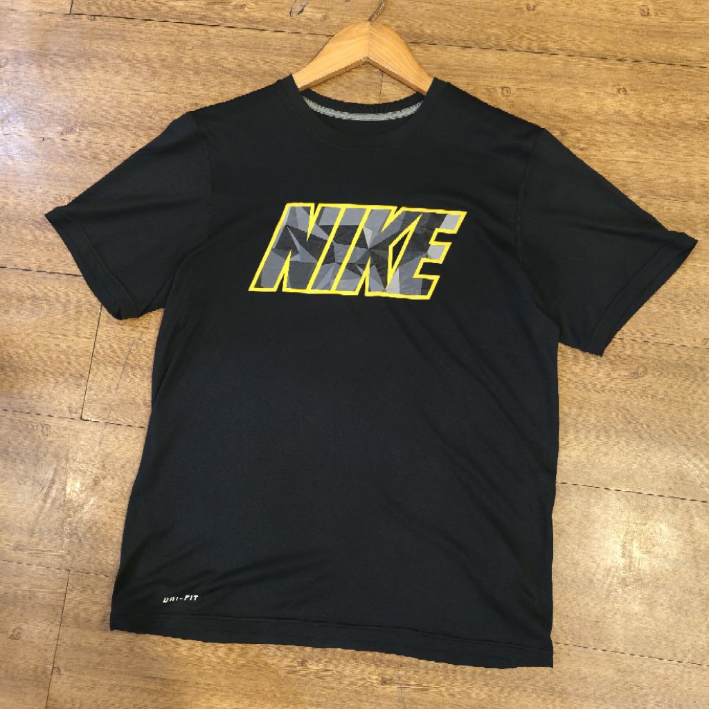Nike Tee Dri fit Second
