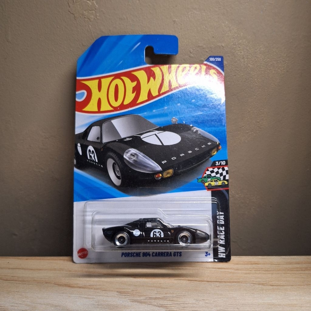Hot Wheels Porsche 904 Carrera GTS (Black/ Hitam)