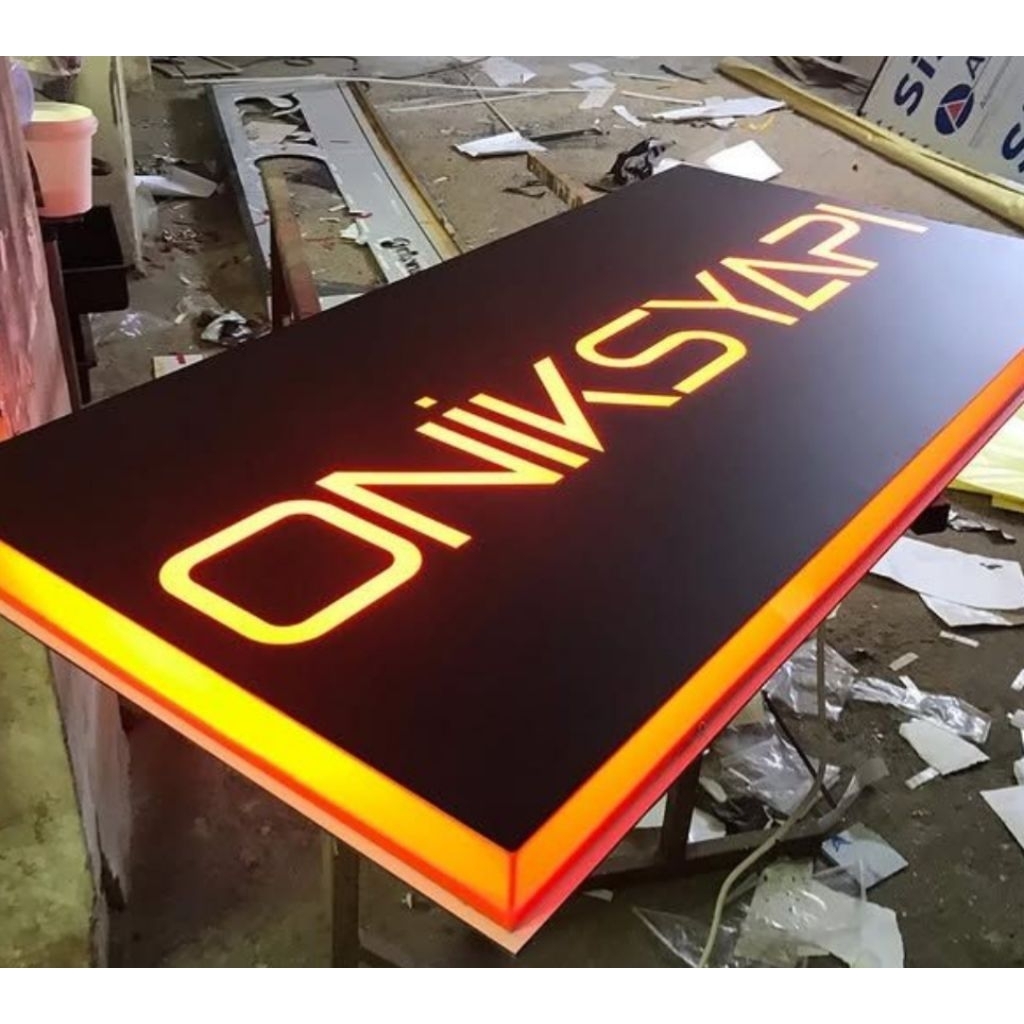 Costum neonbox l neon box costum tebal 13 cm indoor &outdoor akrilik 45 x 60 lampu led
