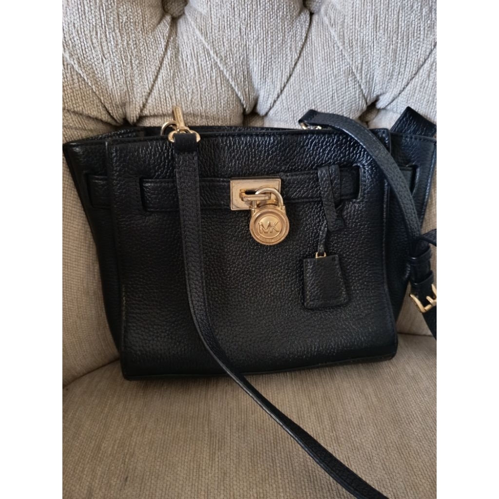 Tas MK Sling Hitam Preloved