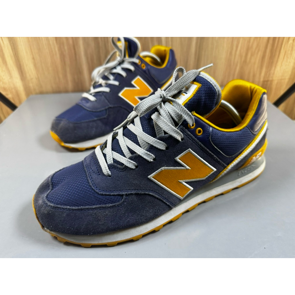 Sepatu Bekas/Mantan New Balance NB 574 Stadium Jacket Pack Lakers Size 45/29Cm
