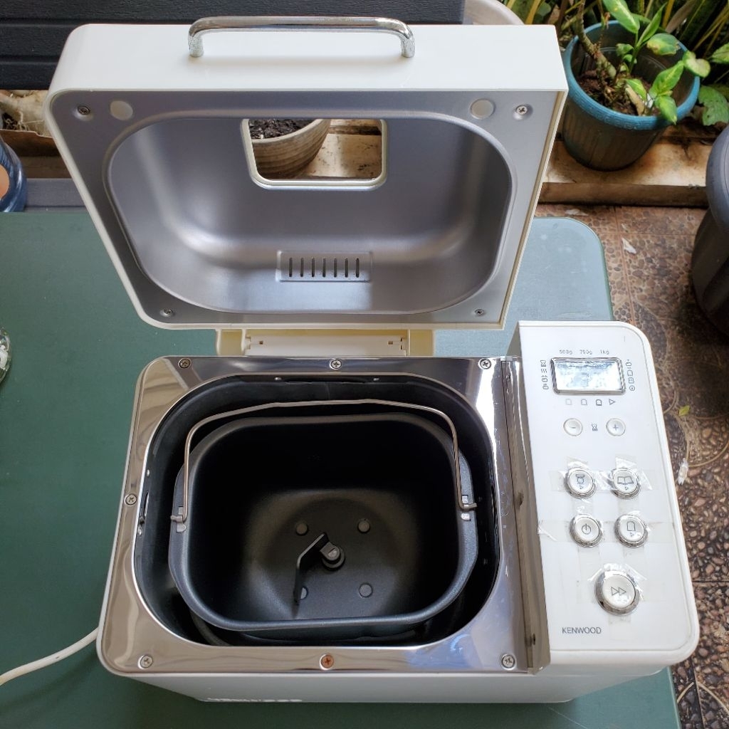 Kenwood BM256 Bread Maker Stainless Mulus Like New Jarang Pakai