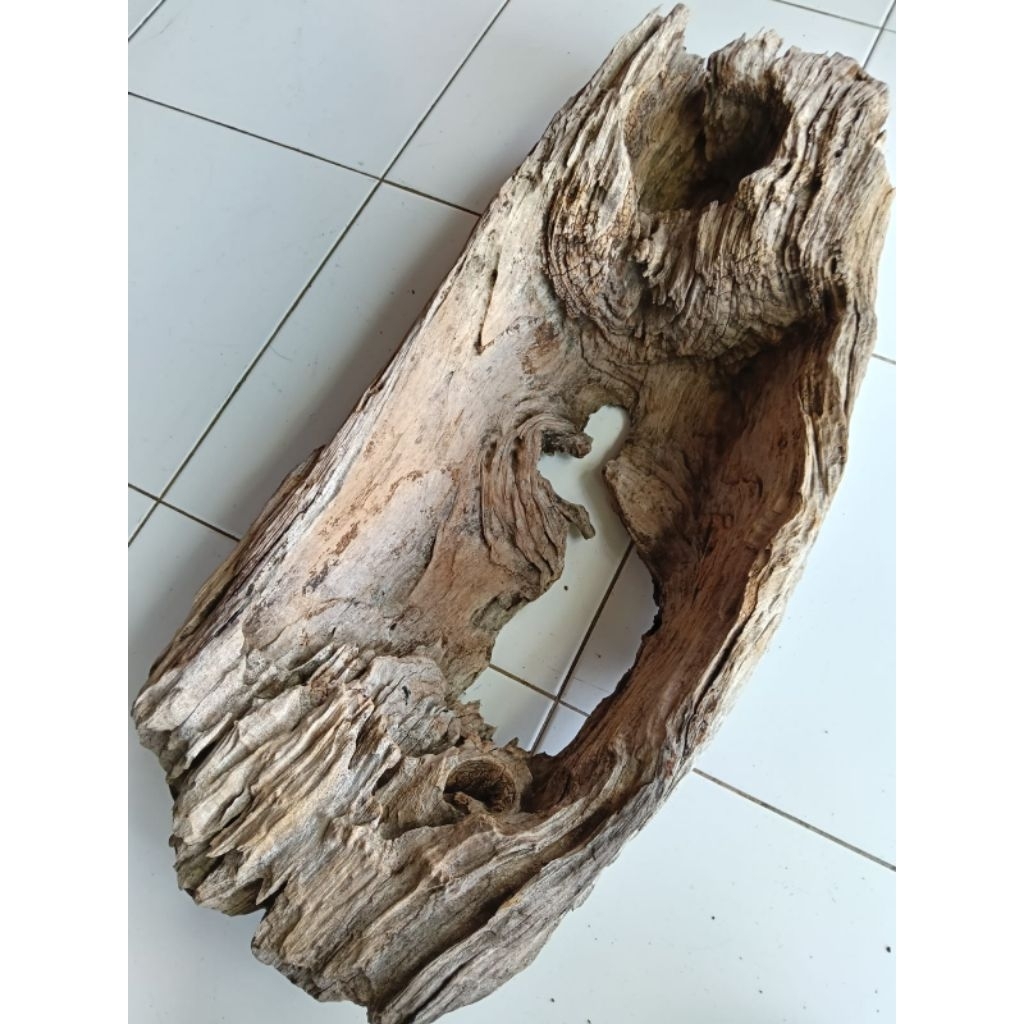 lesung lumpang kayu jati kuno lawas jadul erosi rustic antik keropos
