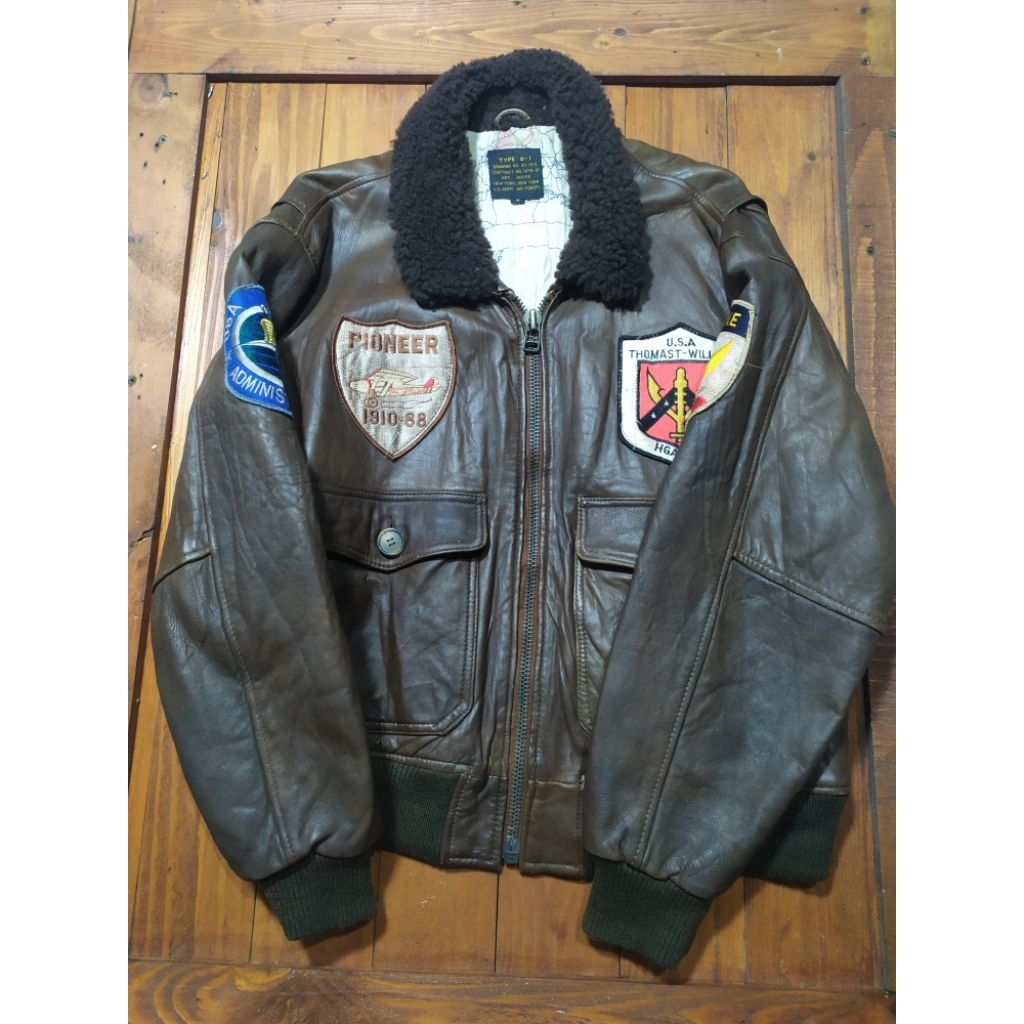 VTG ART HOUSE NEW YORK AVIREX TYPE G1 JACKET
