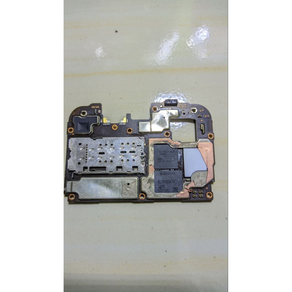 mesin Oppo a18 minus bahan servis ram 6/128