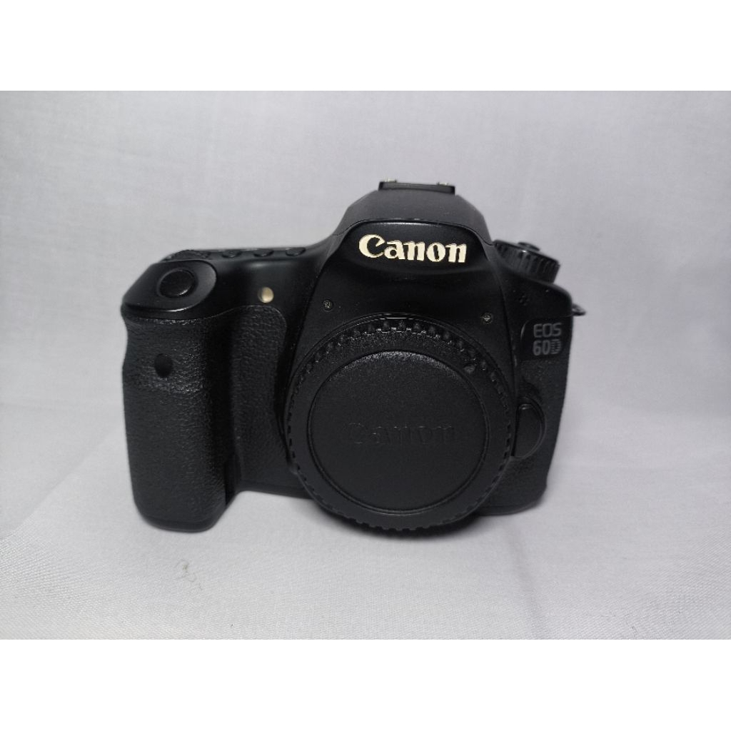 DSLR CANON EOS 60D Bekas pakai terawat