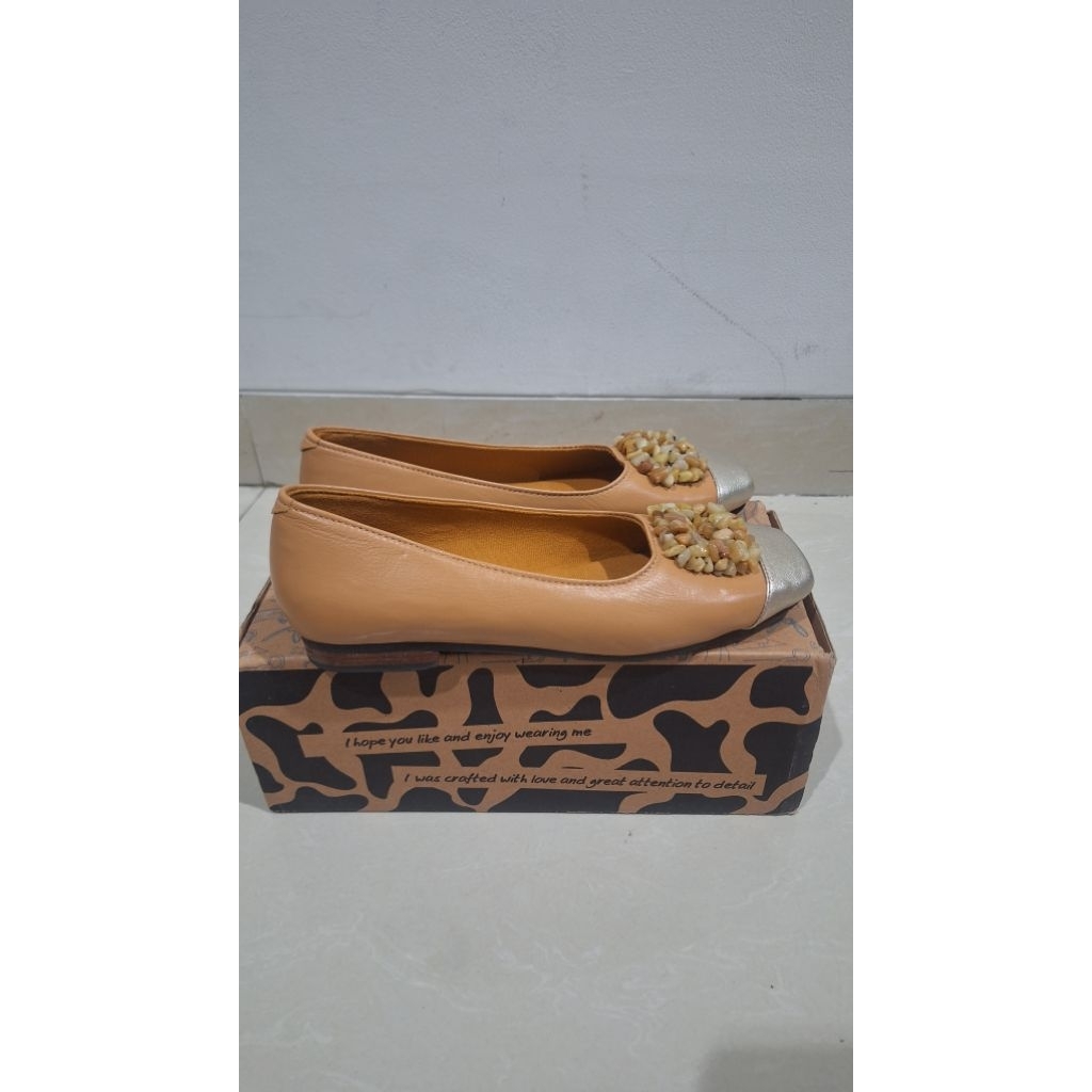Serlium Leather