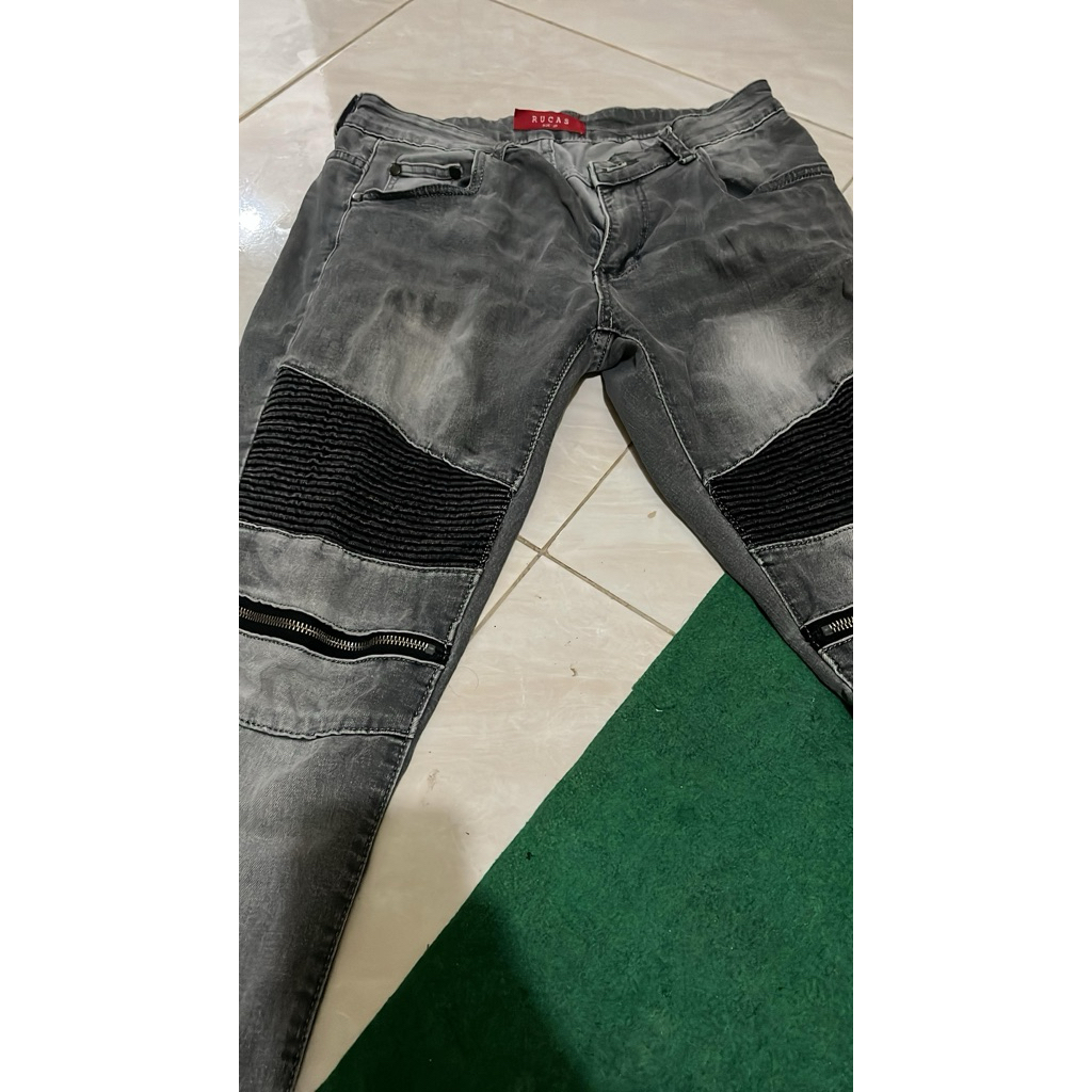 celana rucas